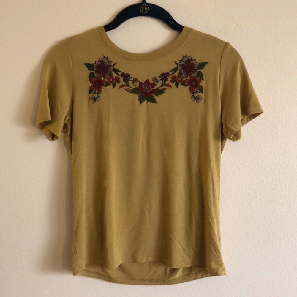 American Eagle Mustard Floral Embroidered Top